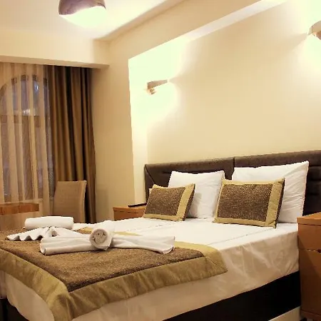 Otel Milano & 4*